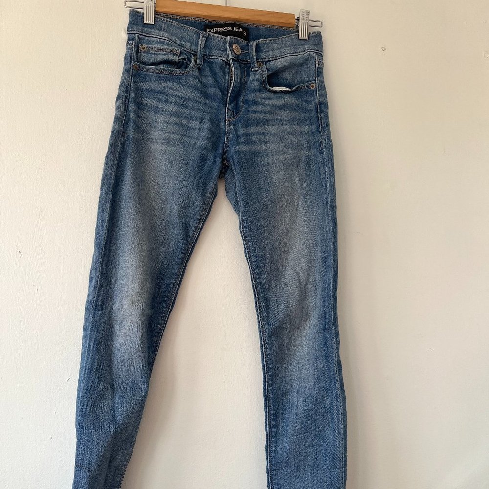 EXPRESS Skinny Jeans